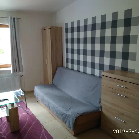 Eleven Privatunterkunft *